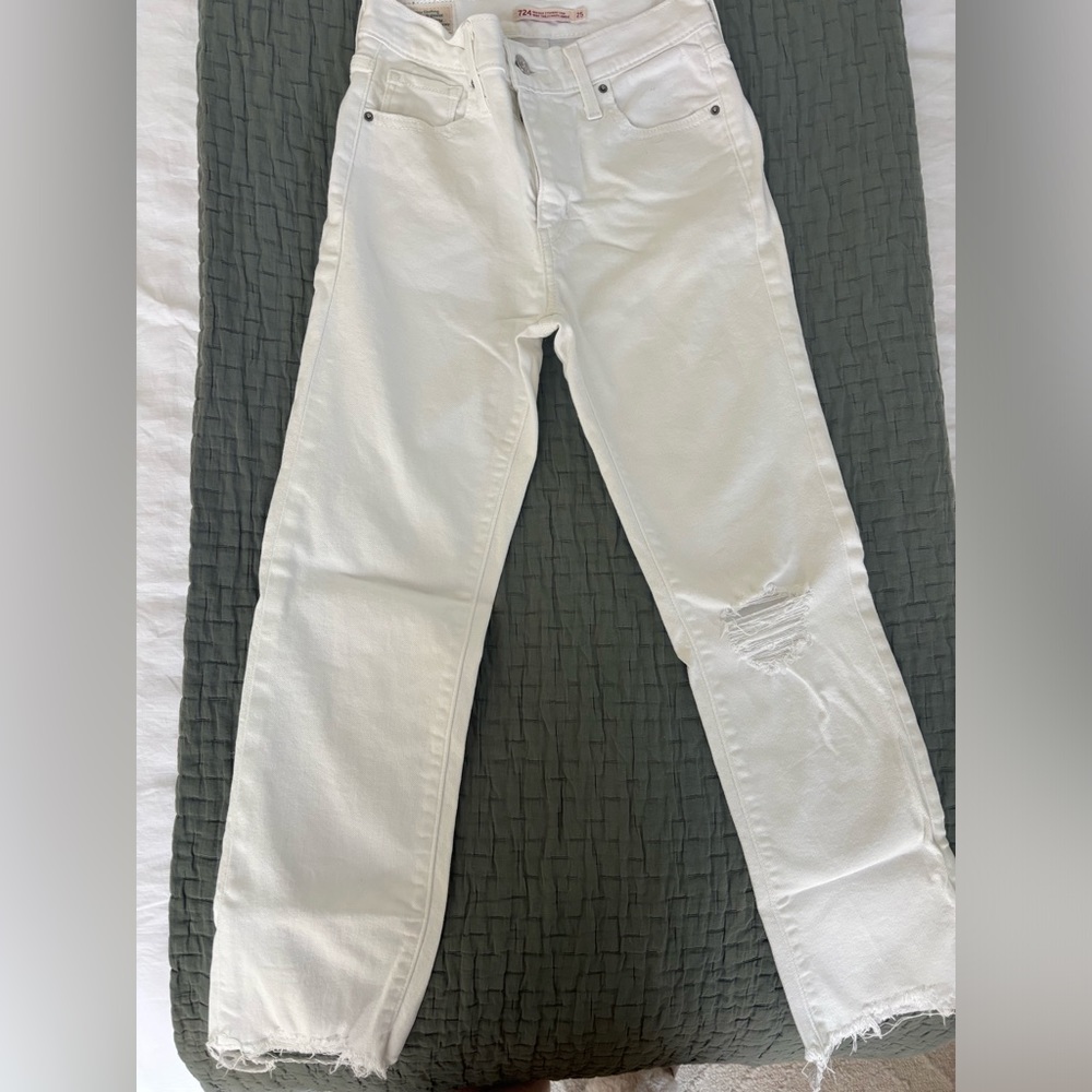 Levis 724 High Rise Straight Crop
